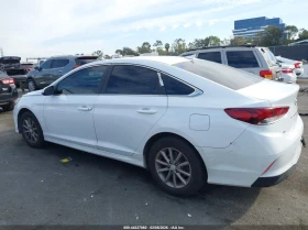 Hyundai Sonata 2.4L I-4 DI, DOHC, VVT, 185HP Front Wheel Drive - 8200 € / 16037.81 лв. - 21446485 14 | Car24.bg Hyundai Sonata 2.4L I-4 DI, DOHC, VVT, 185HP Front Wheel Drive - 8200 € / 16037.81 лв. - 21446485 14