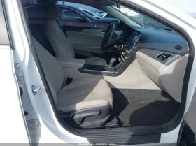 Hyundai Sonata 2.4L I-4 DI, DOHC, VVT, 185HP Front Wheel Drive - 8200 € / 16037.81 лв. - 21446485 5 | Car24.bg Hyundai Sonata 2.4L I-4 DI, DOHC, VVT, 185HP Front Wheel Drive - 8200 € / 16037.81 лв. - 21446485 5