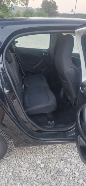 Smart Forfour EQ 17.7kw - 9900 € / 19362.72 лв. - 30561549 15 | Car24.bg Smart Forfour EQ 17.7kw - 9900 € / 19362.72 лв. - 30561549 15