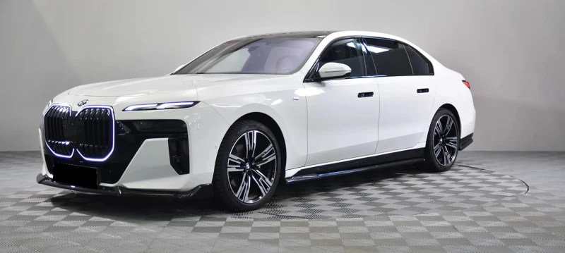 BMW 740 d xDrive M Sport - 79000 € / 154510.57 лв. - 62245660 1 | Car24.bg BMW 740 d xDrive M Sport - 79000 € / 154510.57 лв. - 62245660 1