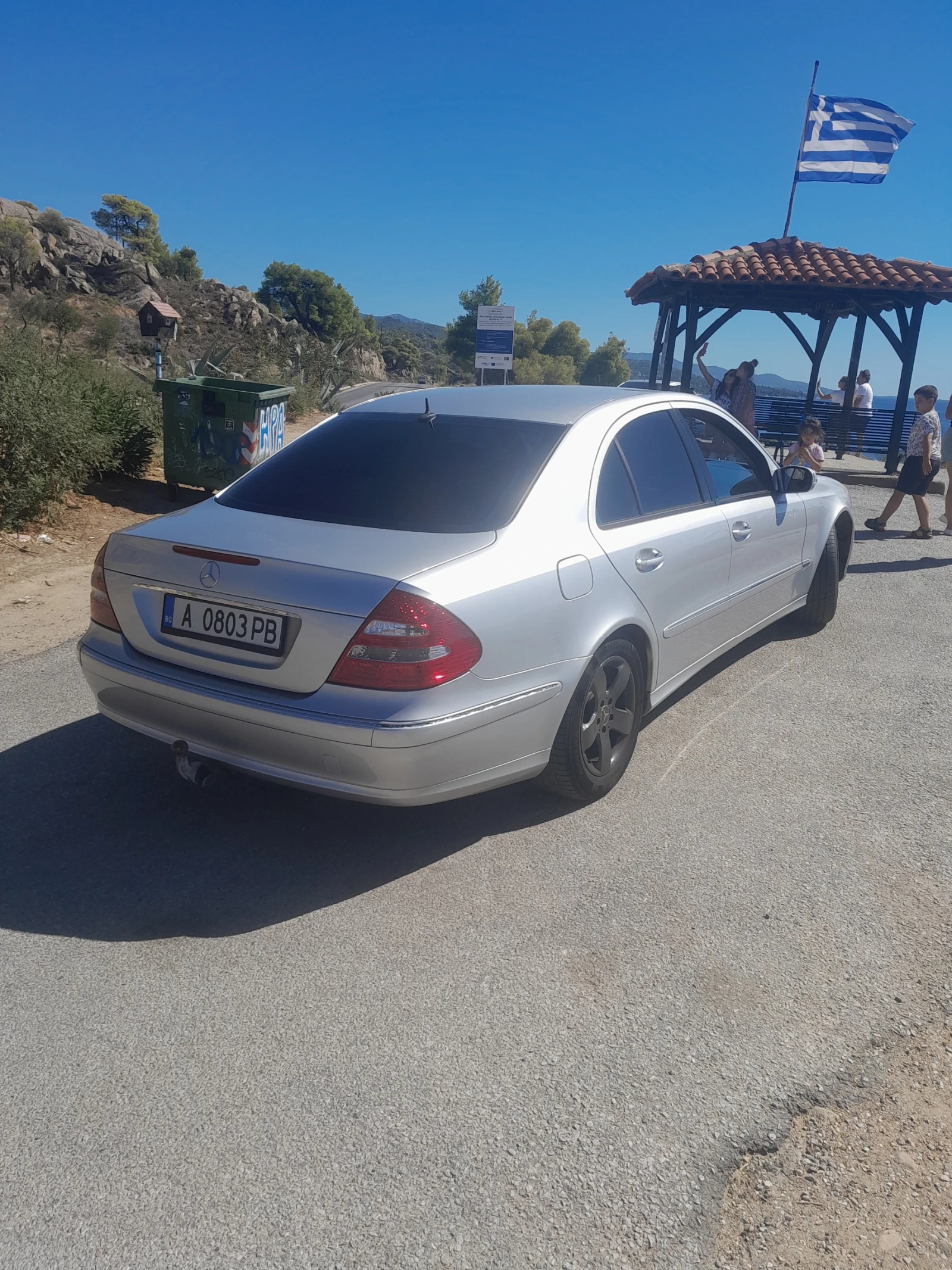 Mercedes-Benz E 220 CDI  Avangard - изображение 3 | Auto.bg Mercedes-Benz E 220 CDI  Avangard - изображение 3