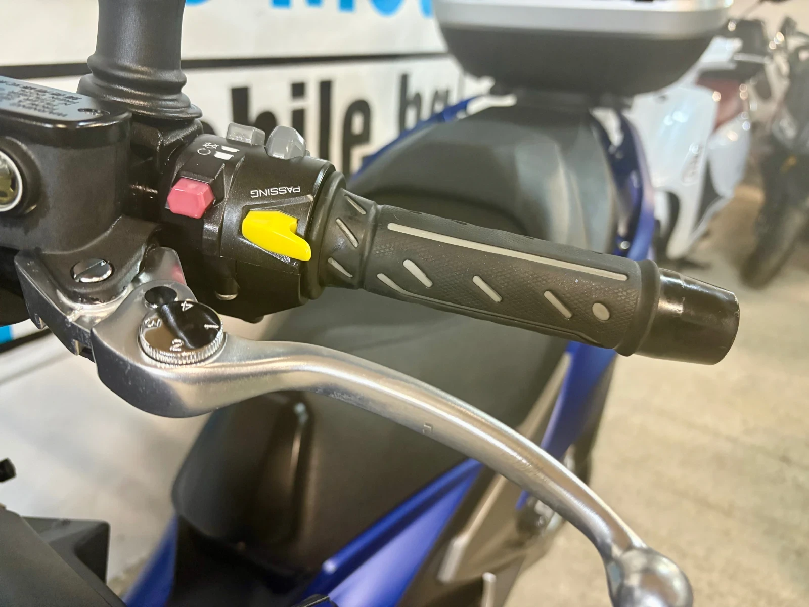 Kymco Xciting S 400i ABS WI-FI - изображение 10 | Auto.bg Kymco Xciting S 400i ABS WI-FI - изображение 10