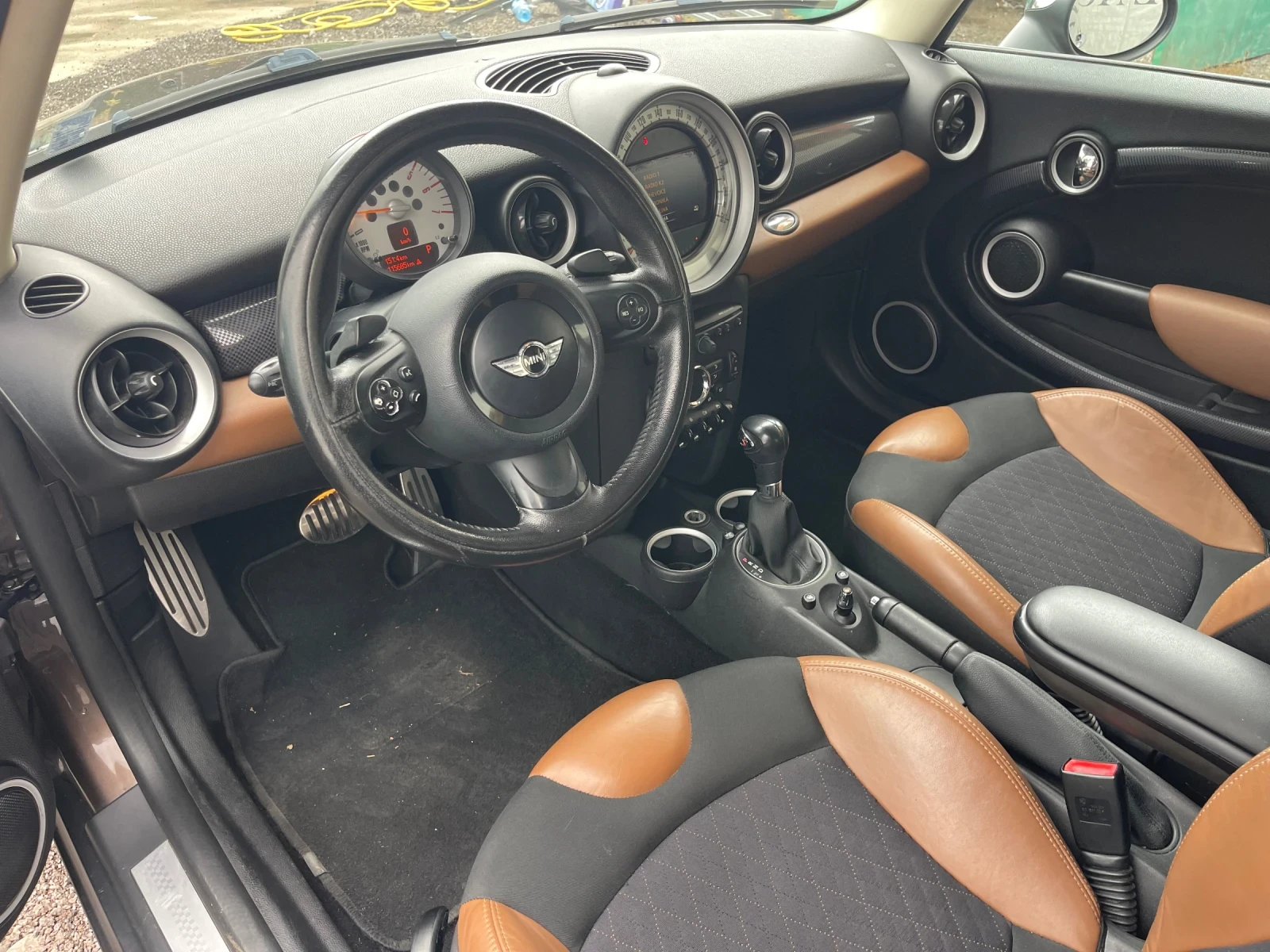 Mini Cooper s S* NAVI* XENON* АВТОМАТИК* 143к.с. - изображение 5 | Auto.bg Mini Cooper s S* NAVI* XENON* АВТОМАТИК* 143к.с. - изображение 5