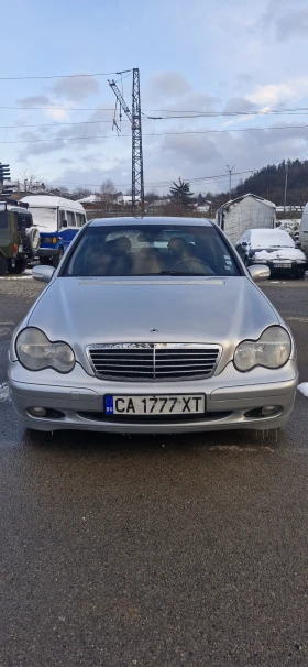 Mercedes-Benz C 220 Като нов! - 2100 € / 4107.24 лв. - 18202306 4 | Car24.bg Mercedes-Benz C 220 Като нов! - 2100 € / 4107.24 лв. - 18202306 4