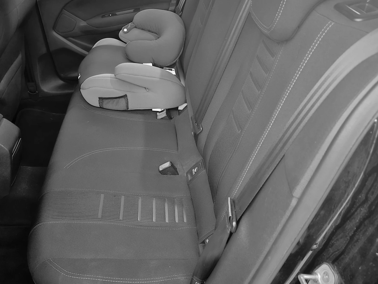 Peugeot 308 1.6 HDI ALLURE - изображение 10 | Auto.bg Peugeot 308 1.6 HDI ALLURE - изображение 10