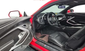 Chevrolet Camaro * SS 6.2 V8 Volcano Red * CARFAX * ЦЕНА ДО БГ | Auto.bg — изображение 7 Chevrolet Camaro * SS 6.2 V8 Volcano Red * CARFAX * ЦЕНА ДО БГ | Auto.bg — изображение 7
