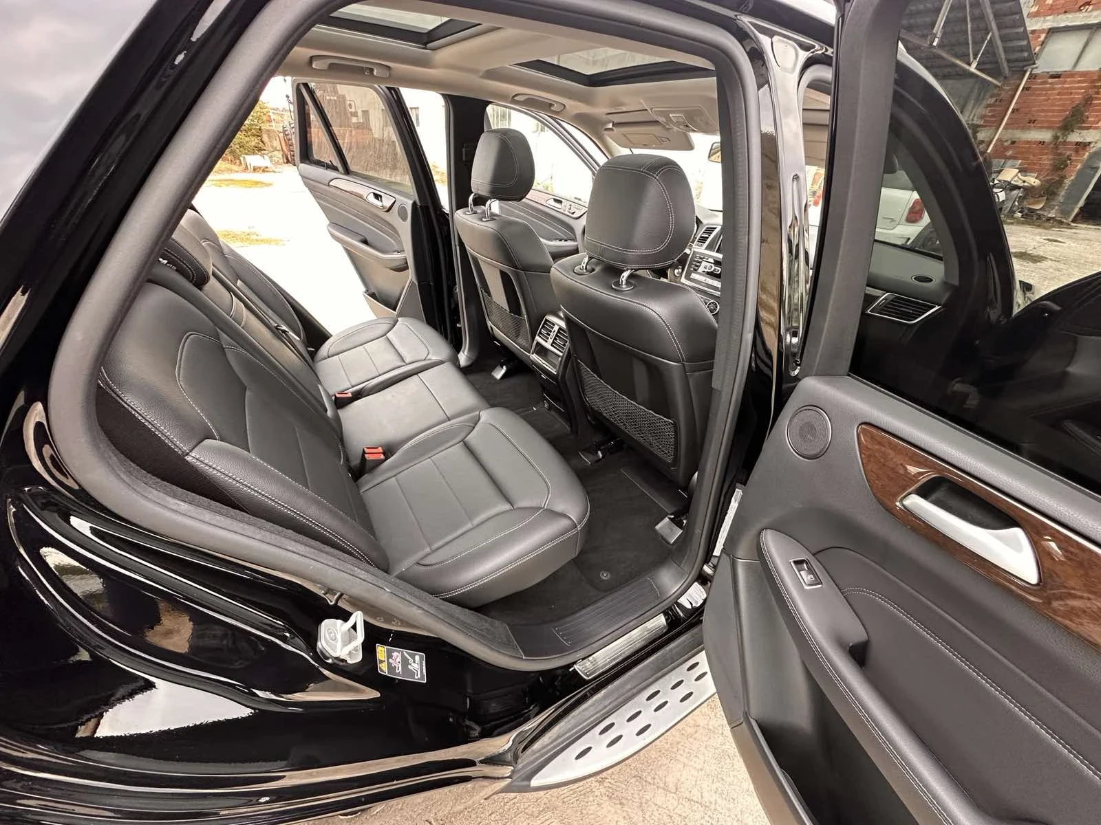 Mercedes-Benz ML 350 CDI/Пружини/Купи Сега/Без Първоначална Вноска - изображение 8 | Auto.bg Mercedes-Benz ML 350 CDI/Пружини/Купи Сега/Без Първоначална Вноска - изображение 8