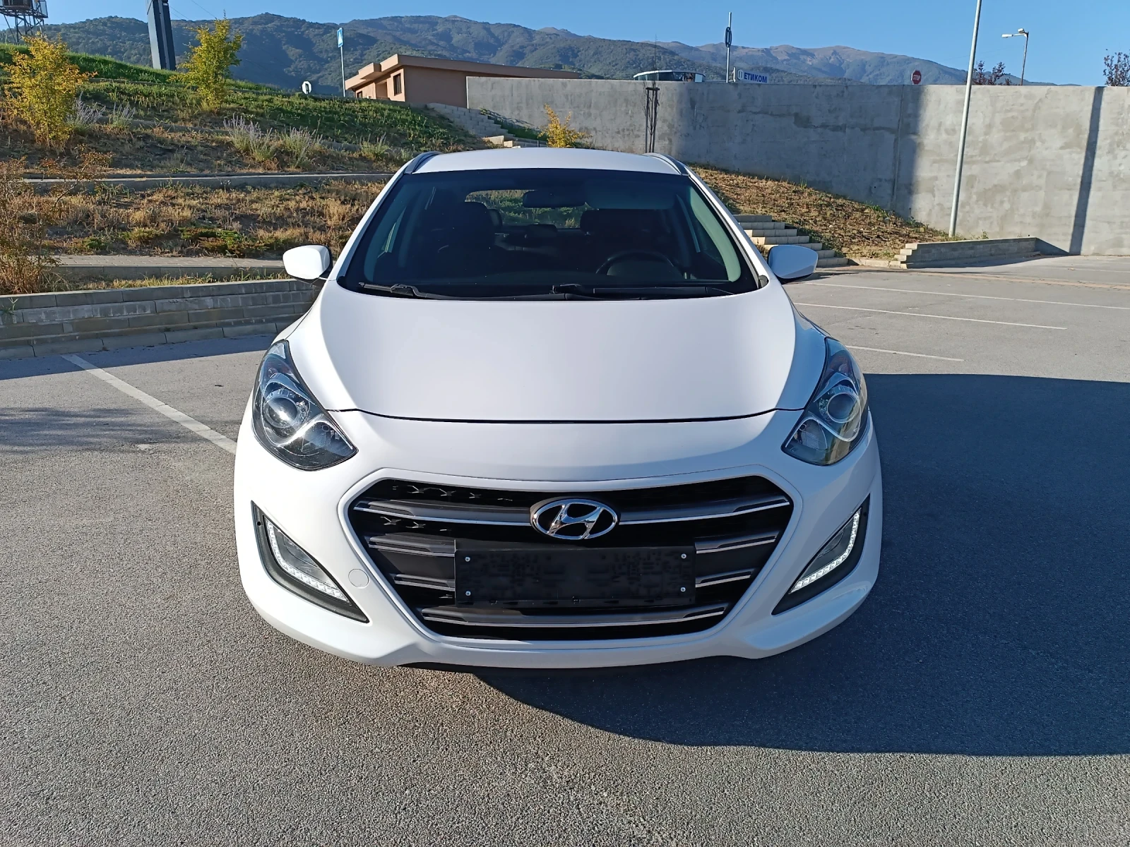 Hyundai I30 1.6CRDI Face lift Euro 6A - изображение 2 | Auto.bg Hyundai I30 1.6CRDI Face lift Euro 6A - изображение 2