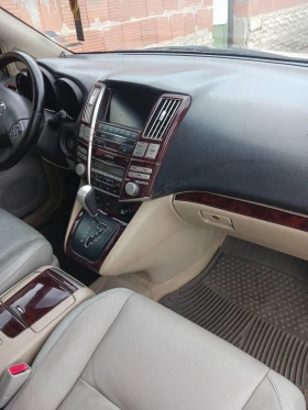 Lexus RX 400h - 9000 лв. / 4601.63 € - 54434819 4 | Car24.bg Lexus RX 400h - 9000 лв. / 4601.63 € - 54434819 4