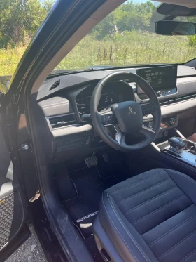 Mitsubishi Outlander - 30000 € / 58674.90 лв. - 54407960 4 | Car24.bg Mitsubishi Outlander - 30000 € / 58674.90 лв. - 54407960 4