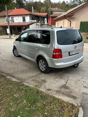 VW Touran Volkswagen /Touran/Highline/2.0/140ps | Auto.bg — изображение 4 VW Touran Volkswagen /Touran/Highline/2.0/140ps | Auto.bg — изображение 4