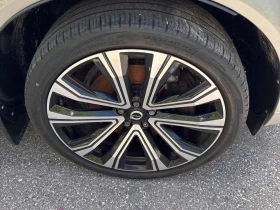 Volvo XC60 R Design CARFAX | Auto.bg — изображение 7 Volvo XC60 R Design CARFAX | Auto.bg — изображение 7