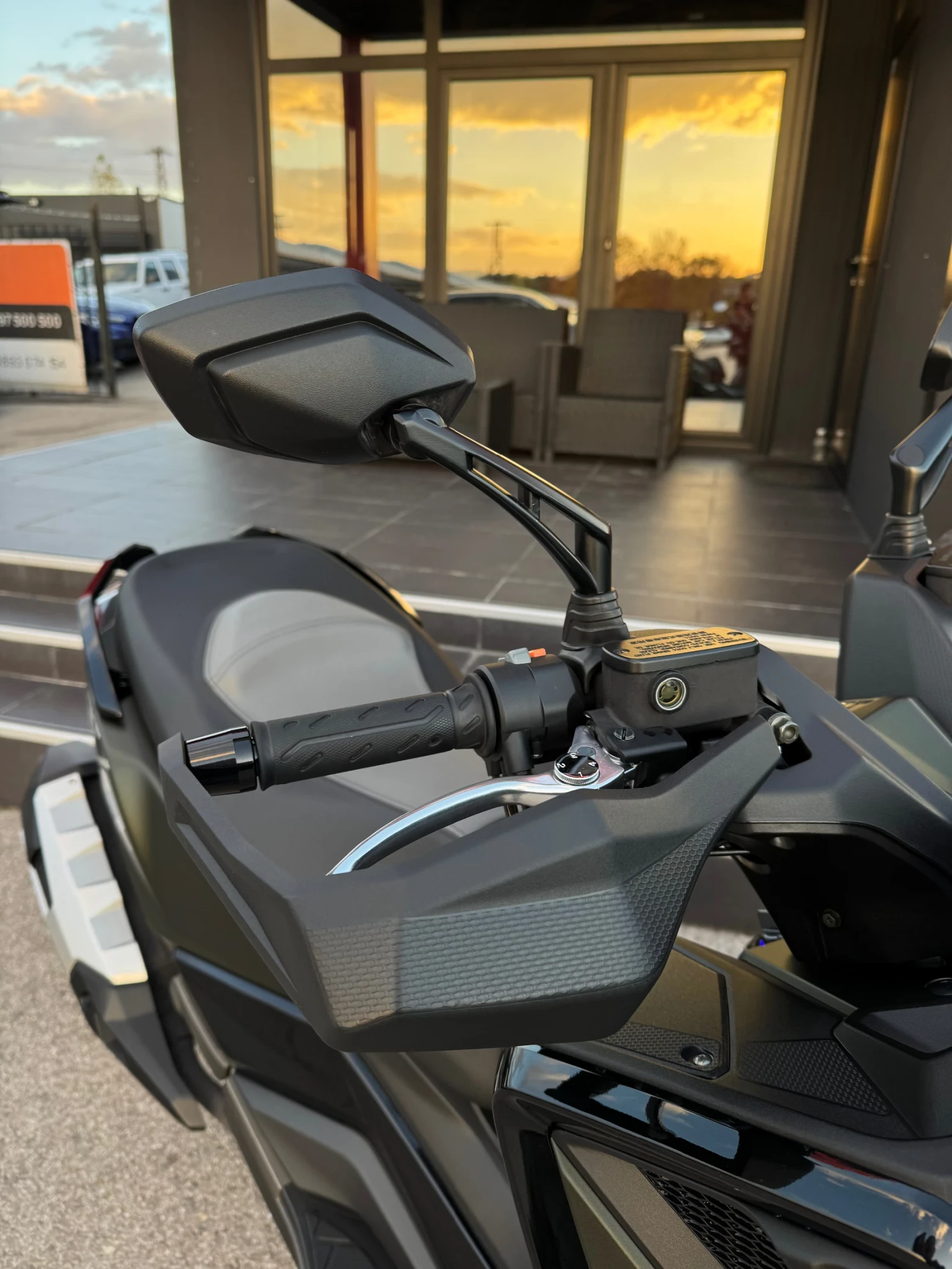 Kymco DTX 350i-ABS-TCS-KEYLESS-LED-2024г.-НОВ - изображение 9 | Auto.bg Kymco DTX 350i-ABS-TCS-KEYLESS-LED-2024г.-НОВ - изображение 9