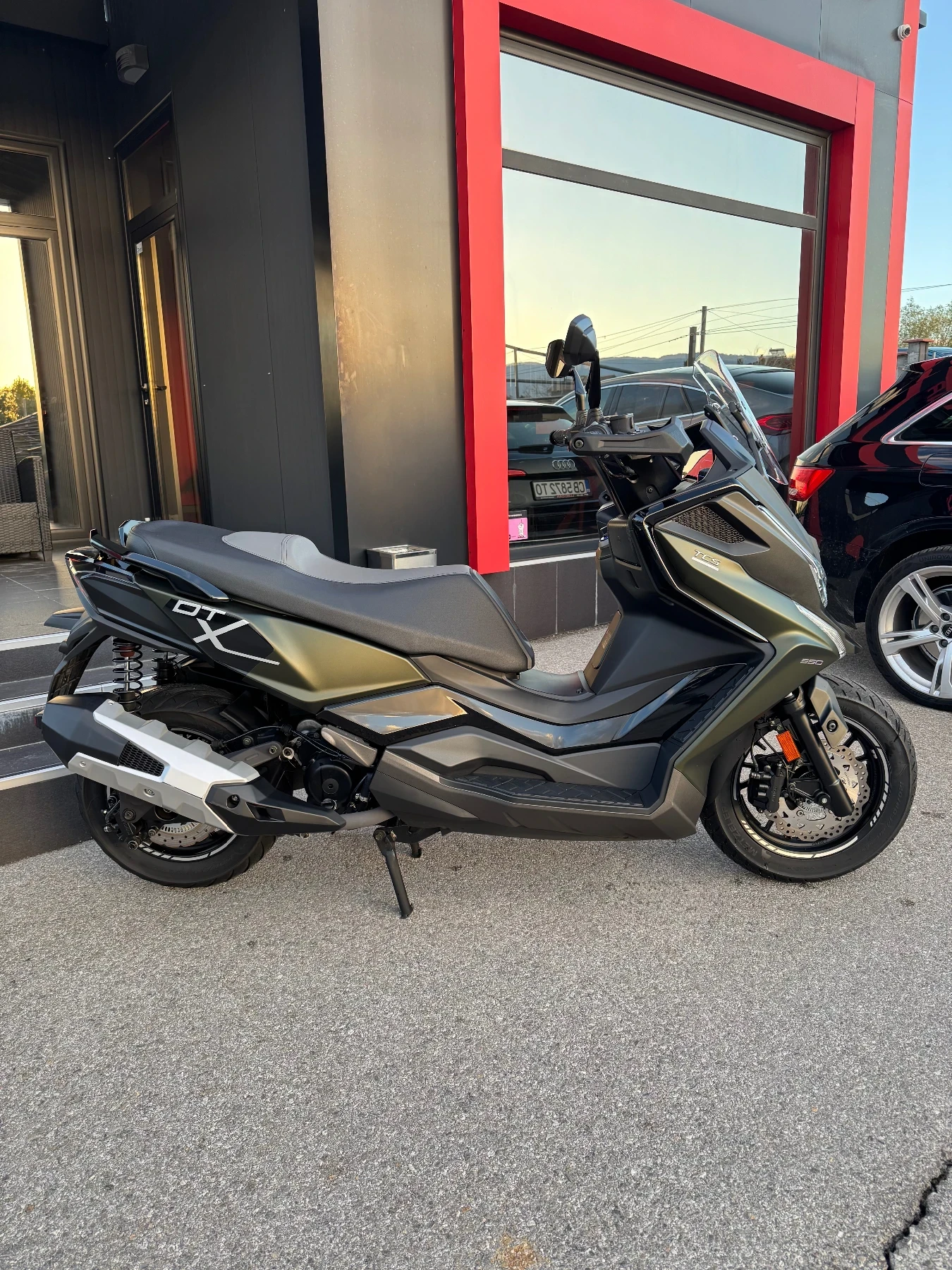 Kymco DTX 350i-ABS-TCS-KEYLESS-LED-2024г.-НОВ - изображение 2 | Auto.bg Kymco DTX 350i-ABS-TCS-KEYLESS-LED-2024г.-НОВ - изображение 2