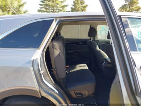 Kia Sorento 2.4L* Крайна цена | Auto.bg — изображение 8 Kia Sorento 2.4L* Крайна цена | Auto.bg — изображение 8
