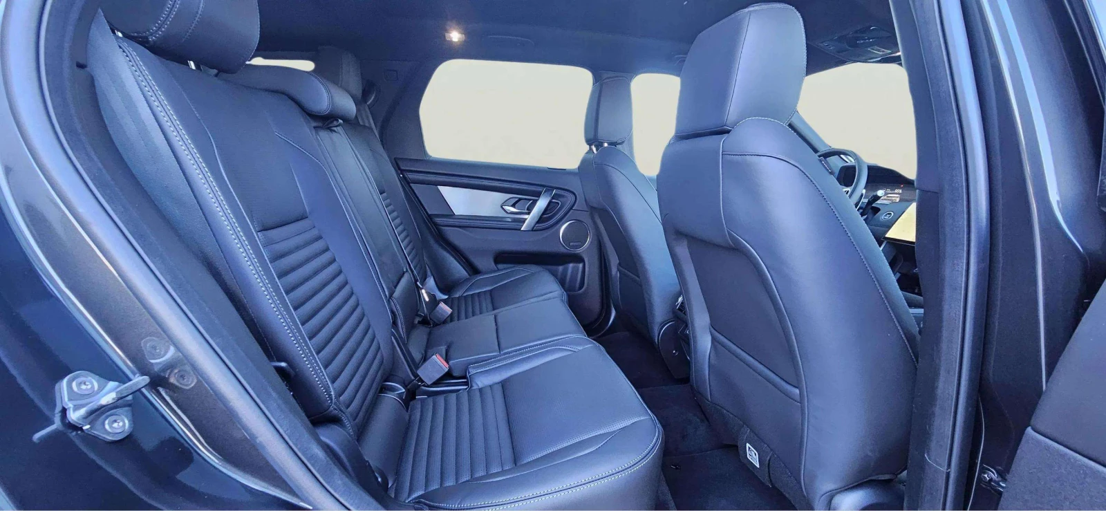 Land Rover Discovery Sport 1.5 PHEV - изображение 8 | Auto.bg Land Rover Discovery Sport 1.5 PHEV - изображение 8