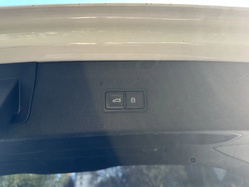 Audi Q3 2.0 TFSI TECHNIK - изображение 10 | Auto.bg Audi Q3 2.0 TFSI TECHNIK - изображение 10