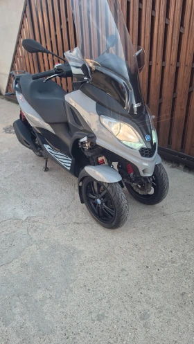 Piaggio Mp3 300i LT abs sport 2br | Auto.bg — изображение 6 Piaggio Mp3 300i LT abs sport 2br | Auto.bg — изображение 6