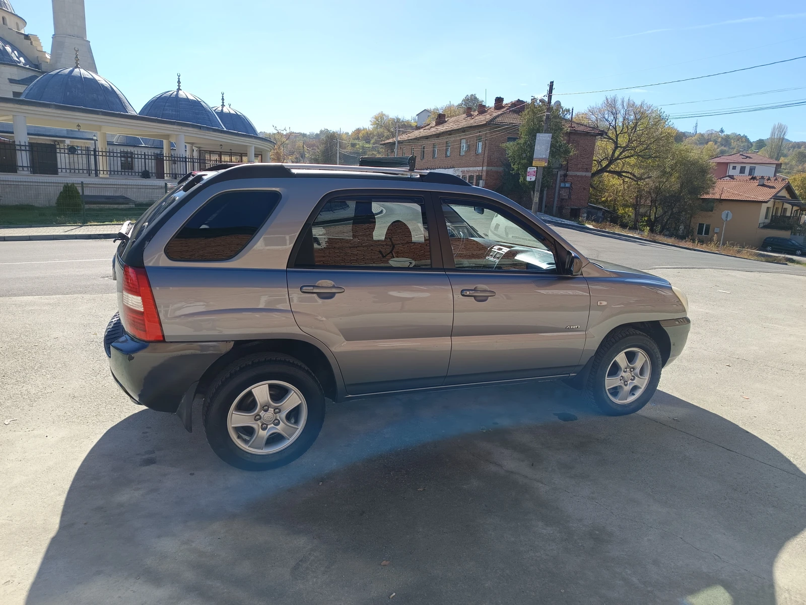 Kia Sportage 2.0crd 4x4 - изображение 6 | Auto.bg Kia Sportage 2.0crd 4x4 - изображение 6