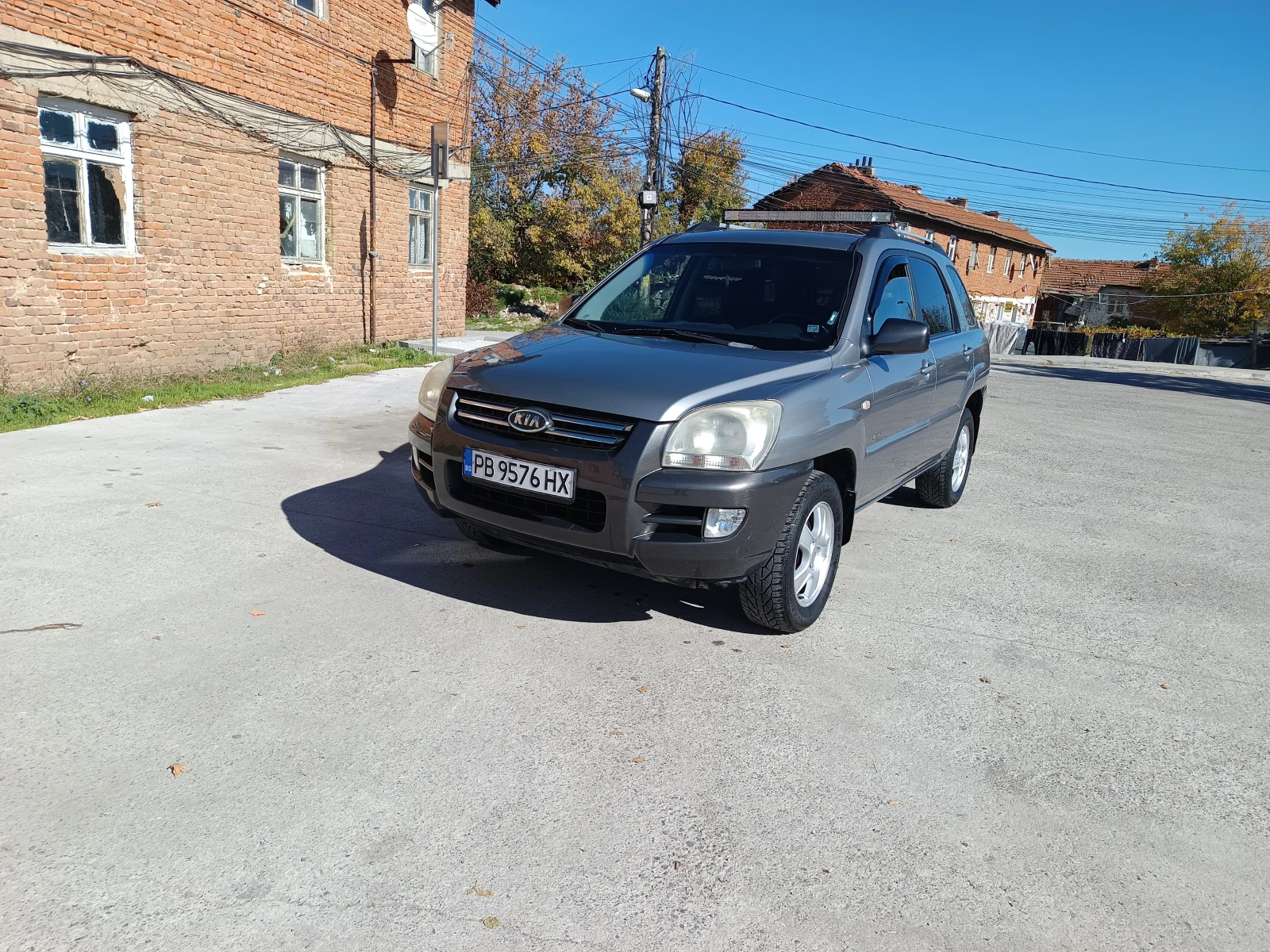 Kia Sportage 2.0crd 4x4 - изображение 9 | Auto.bg Kia Sportage 2.0crd 4x4 - изображение 9