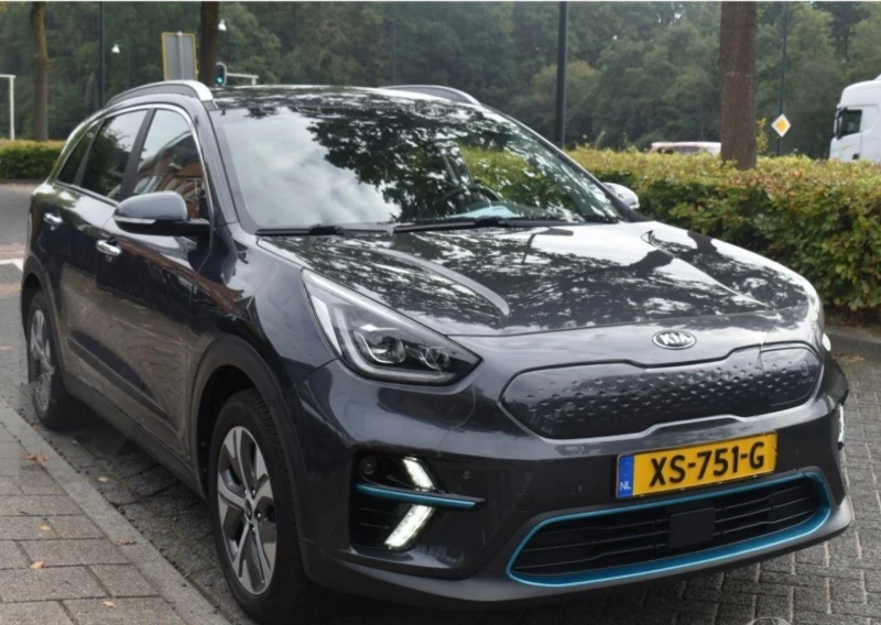 Kia Niro 64 kwh / 204 к.с НАЛИЧНА - 15500 € - 45926125 1 | Car24.bg Kia Niro 64 kwh / 204 к.с НАЛИЧНА - 15500 € - 45926125 1