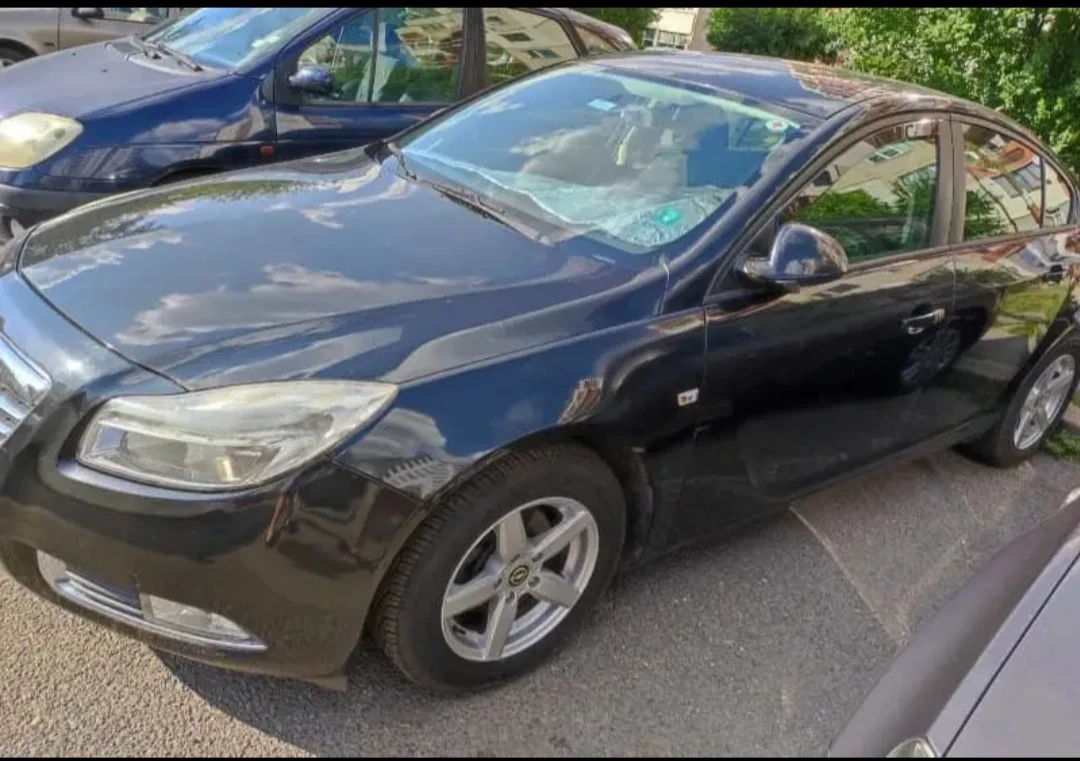 Opel Insignia 2.0 CDTI (130 к.с.) | Auto.bg — изображение 1 Opel Insignia 2.0 CDTI (130 к.с.) | Auto.bg — изображение 1
