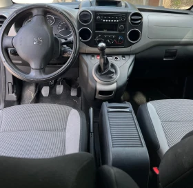 Снимка Peugeot Partner