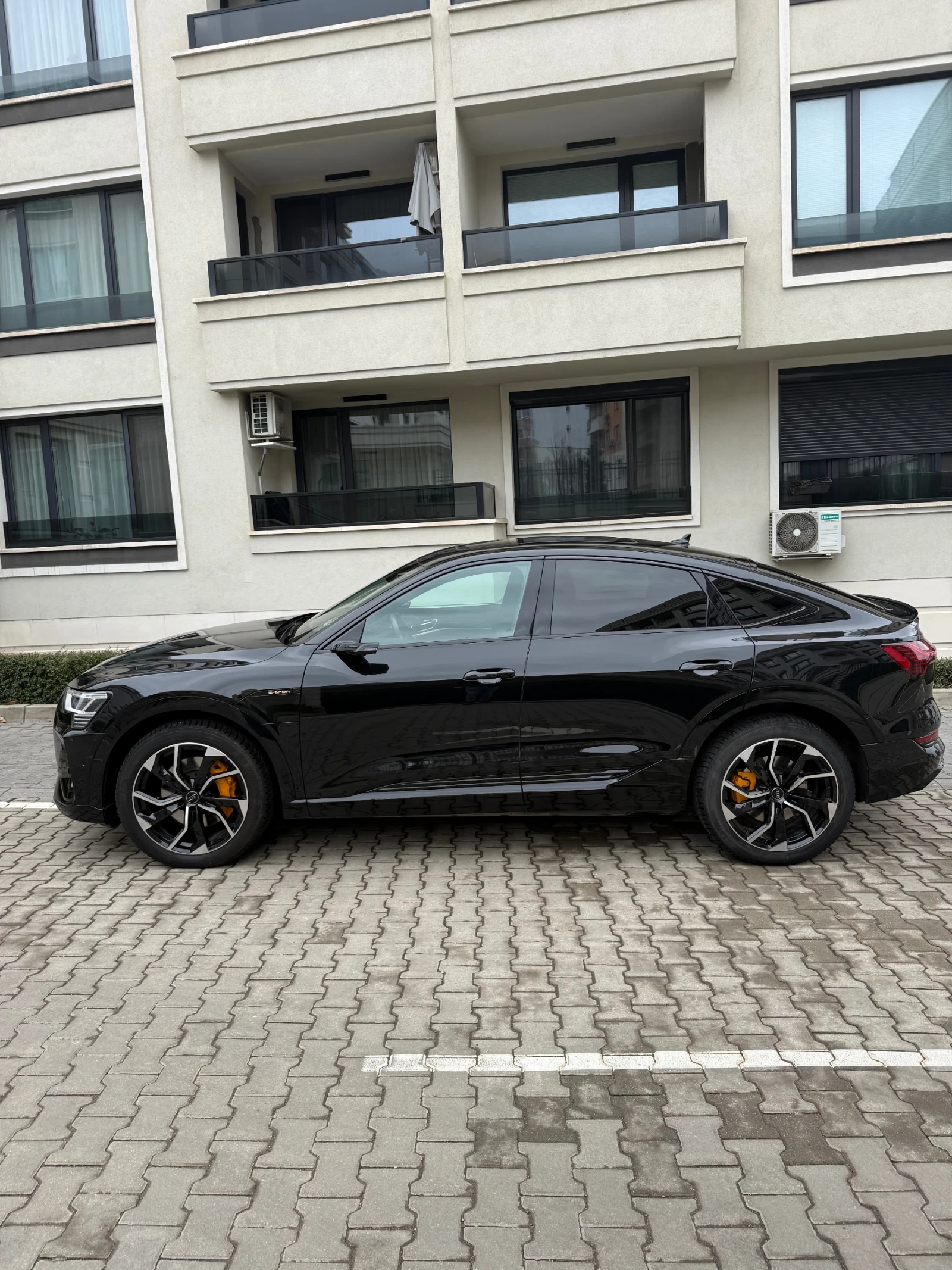 Audi E-Tron undefined | Auto.bg — изображение 1 Audi E-Tron undefined | Auto.bg — изображение 1