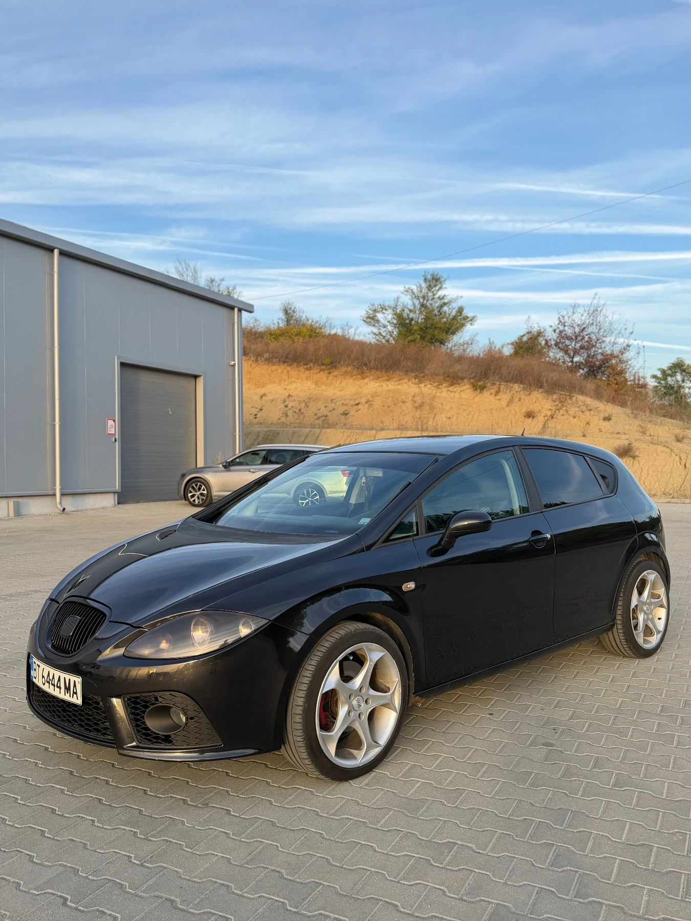 Seat Leon Seat Leon FR 2.0TDI | Auto.bg — изображение 1 Seat Leon Seat Leon FR 2.0TDI | Auto.bg — изображение 1