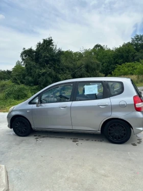 Honda Jazz - 2300 € / 4498.41 лв. - 60640234 4 | Car24.bg Honda Jazz - 2300 € / 4498.41 лв. - 60640234 4