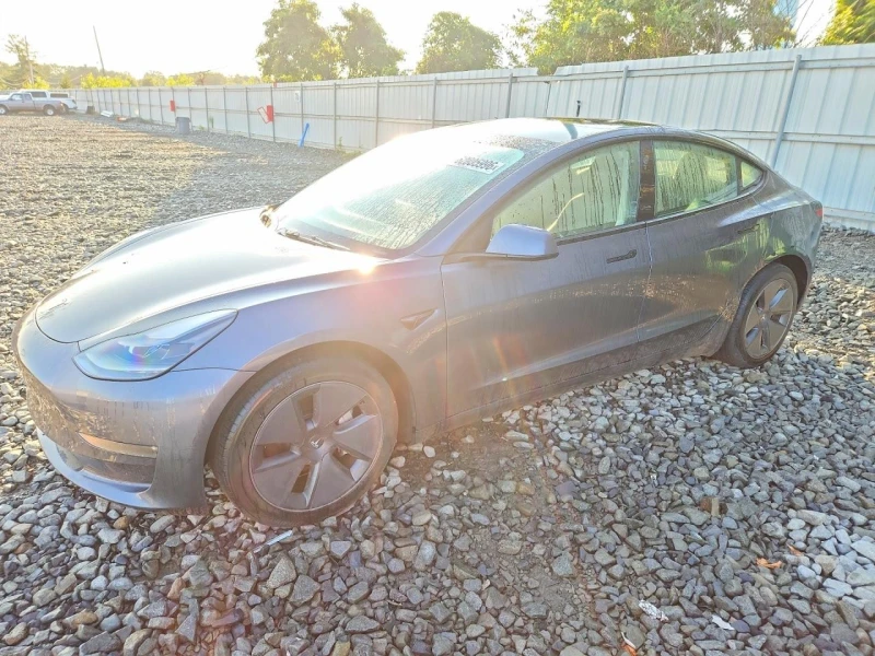 Tesla Model 3 Long Range Dual Motor AWD - 17500 € - 17420310 1 | Car24.bg Tesla Model 3 Long Range Dual Motor AWD - 17500 € - 17420310 1