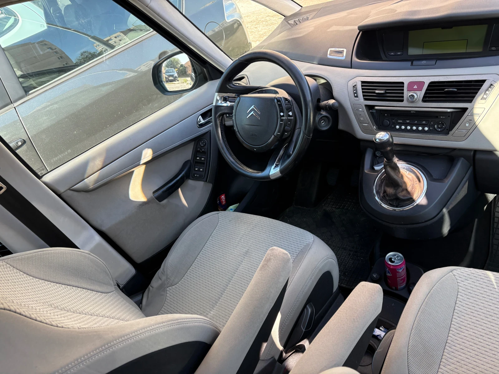 Citroen C4 Picasso 1.6 бензин + метан - изображение 6 | Auto.bg Citroen C4 Picasso 1.6 бензин + метан - изображение 6