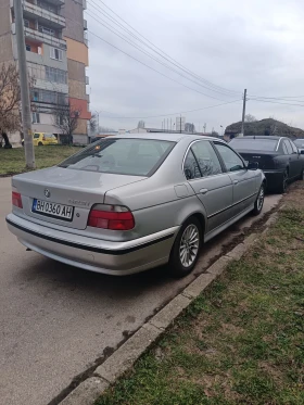 BMW 523 523i automatic - 2650 € / 5182.95 лв. - 54068411 3 | Car24.bg BMW 523 523i automatic - 2650 € / 5182.95 лв. - 54068411 3