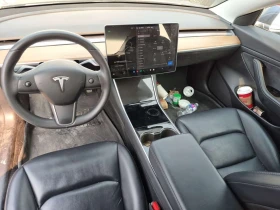 Tesla Model 3 * STANDARD RANGE PLUS * CARFAX * ФИНАНСИРАНЕ | Auto.bg — изображение 10 Tesla Model 3 * STANDARD RANGE PLUS * CARFAX * ФИНАНСИРАНЕ | Auto.bg — изображение 10