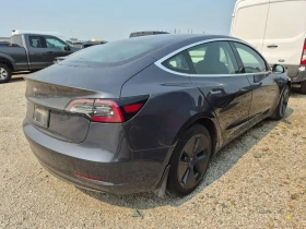 Tesla Model 3 * STANDARD RANGE PLUS * CARFAX * ФИНАНСИРАНЕ | Auto.bg — изображение 3 Tesla Model 3 * STANDARD RANGE PLUS * CARFAX * ФИНАНСИРАНЕ | Auto.bg — изображение 3