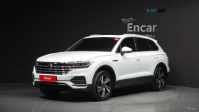 VW Touareg 3.0 TDI* PREMIUM* МАСАЖ* ДИСТРОНИК* ПАНО* ОБДУХВ*