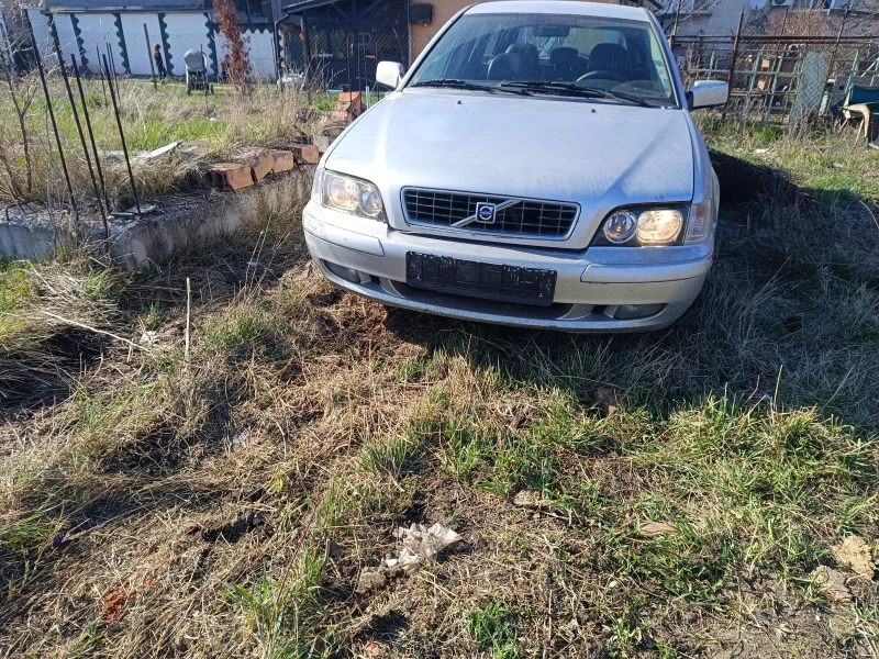 Volvo V40 - 40 € / 78.23 лв. - 49469409 1 | Car24.bg Volvo V40 - 40 € / 78.23 лв. - 49469409 1