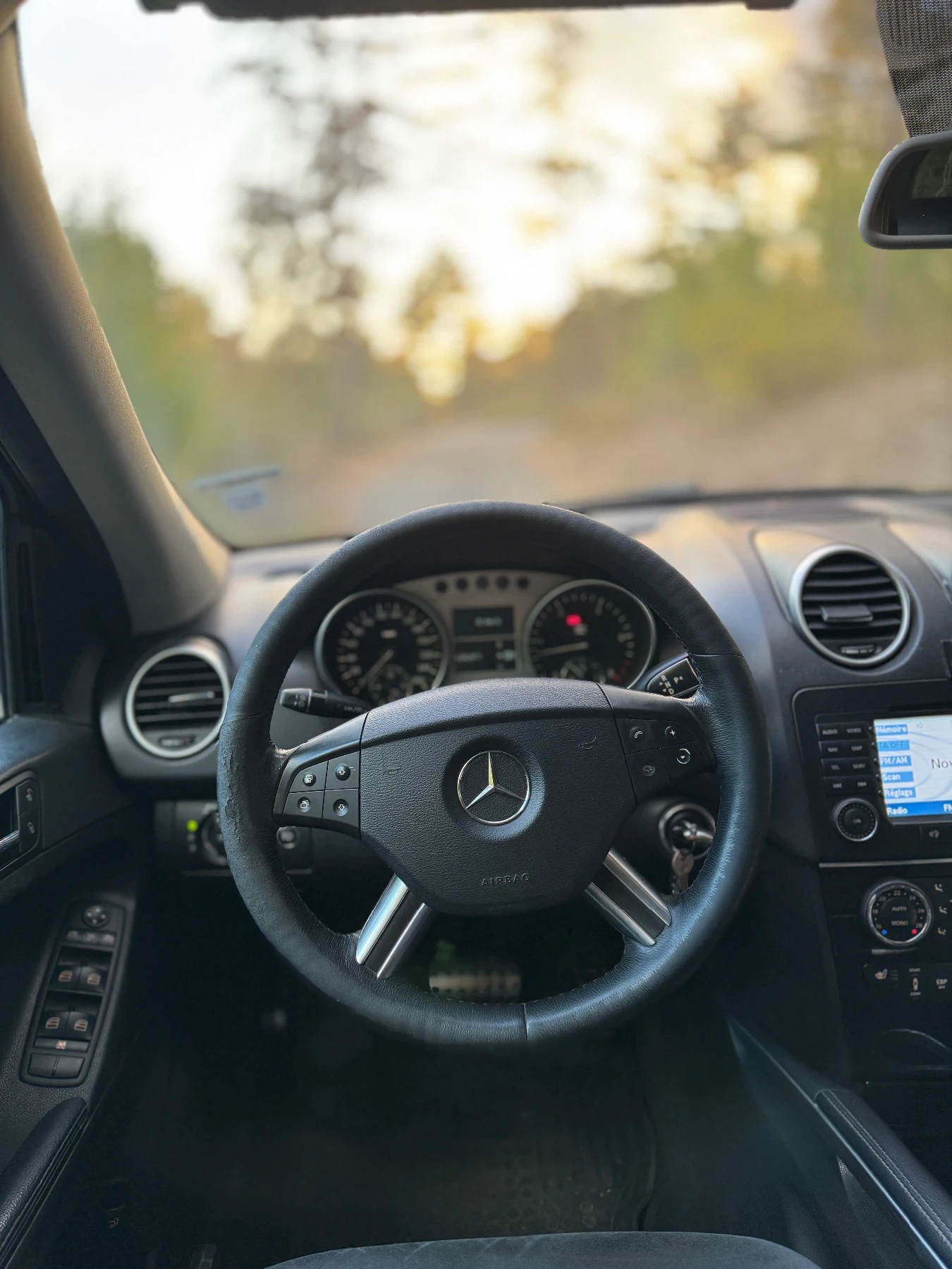 Mercedes-Benz ML 320  - изображение 6 | Auto.bg Mercedes-Benz ML 320  - изображение 6