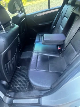 Mercedes-Benz C 220 undefined | Auto.bg — изображение 10 Mercedes-Benz C 220 undefined | Auto.bg — изображение 10