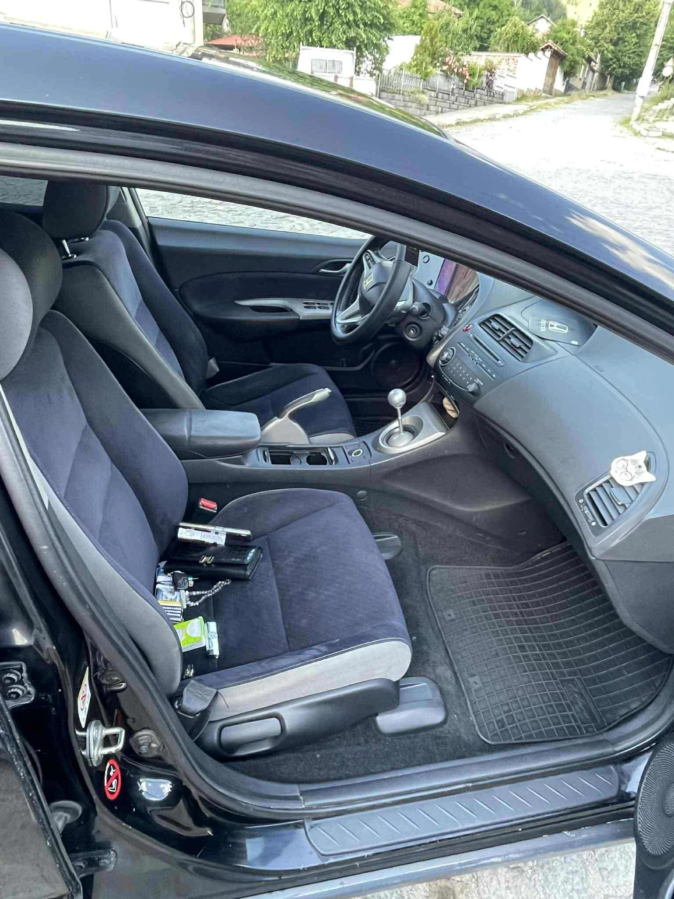 Honda Civic 8 - изображение 4 | Auto.bg Honda Civic 8 - изображение 4
