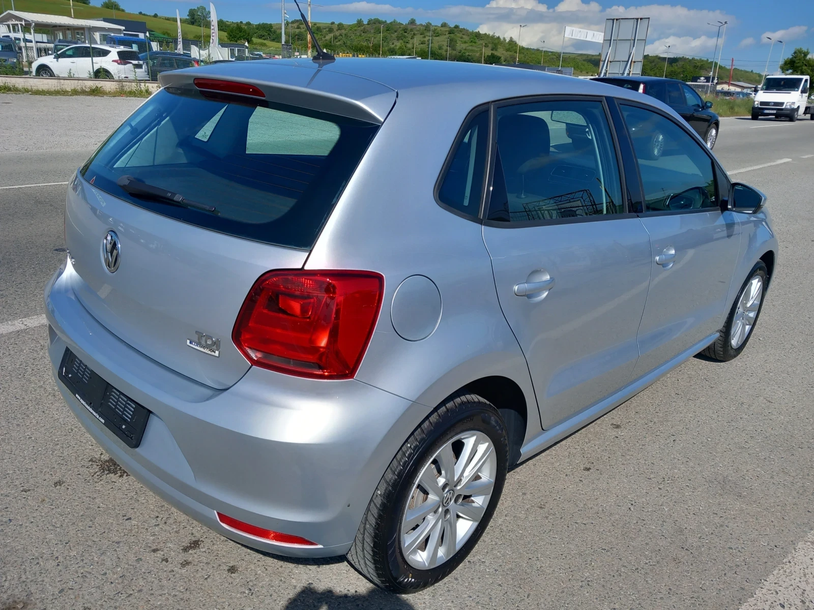 VW Polo 1.4TDI - изображение 6 | Auto.bg VW Polo 1.4TDI - изображение 6