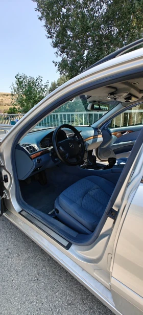 Mercedes-Benz E 220 | Mobile.bg — малка снимка 13