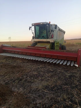 Комбайн Claas Ликсеон 480 | Auto.bg — изображение 2 Комбайн Claas Ликсеон 480 | Auto.bg — изображение 2
