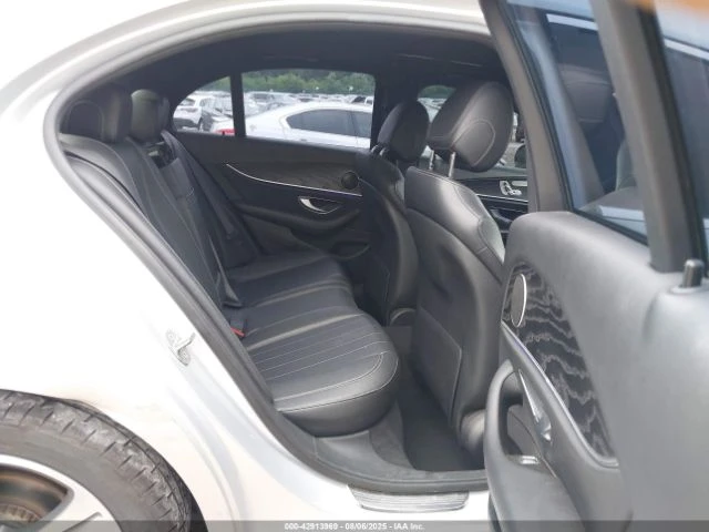 Mercedes-Benz E 300 AMG* PACK* ПОДГРЕВ* КАМЕРА* КЕЙЛЕС* LANE* ASSIST*  - изображение 10 | Auto.bg Mercedes-Benz E 300 AMG* PACK* ПОДГРЕВ* КАМЕРА* КЕЙЛЕС* LANE* ASSIST*  - изображение 10