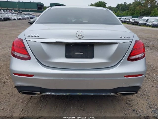Mercedes-Benz E 300 AMG* PACK* ПОДГРЕВ* КАМЕРА* КЕЙЛЕС* LANE* ASSIST*  - изображение 8 | Auto.bg Mercedes-Benz E 300 AMG* PACK* ПОДГРЕВ* КАМЕРА* КЕЙЛЕС* LANE* ASSIST*  - изображение 8