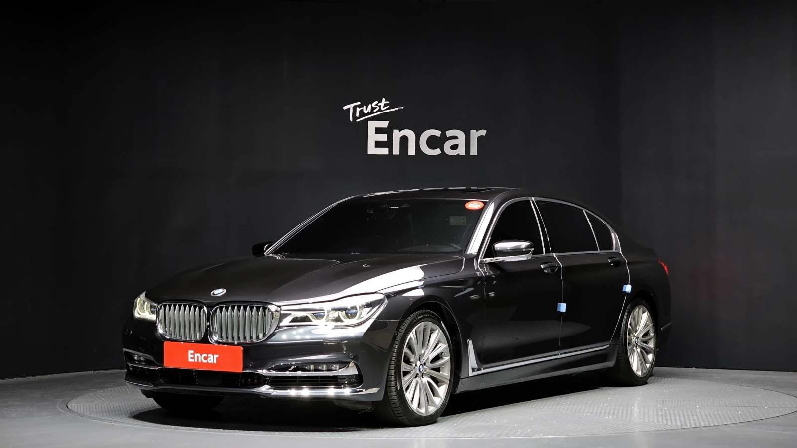BMW 750 LI XDRIVE/HEAD UP/360/EKPAHИ/FIRST CLASS/PANO | Auto.bg — изображение 1 BMW 750 LI XDRIVE/HEAD UP/360/EKPAHИ/FIRST CLASS/PANO | Auto.bg — изображение 1