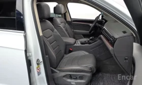 VW Touareg 3.0 TDI Prestige* HUD* Обдух* Люк - 25699 € - 95876733 12 | Car24.bg VW Touareg 3.0 TDI Prestige* HUD* Обдух* Люк - 25699 € - 95876733 12