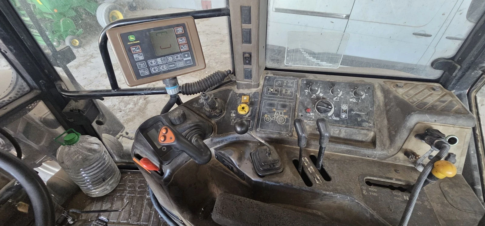 Трактор New Holland 160 - изображение 8 | Auto.bg Трактор New Holland 160 - изображение 8