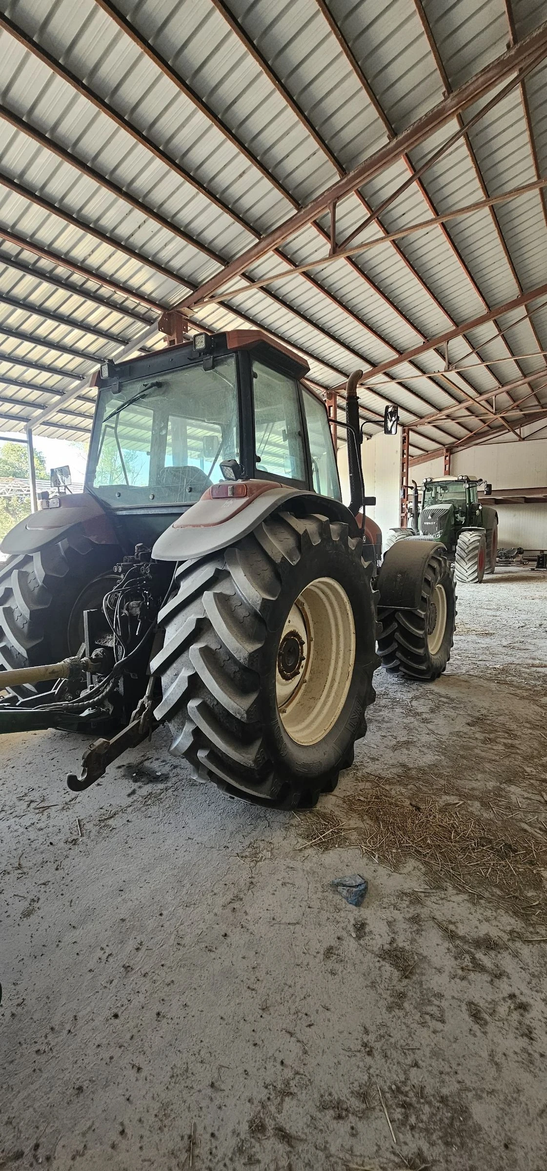 Трактор New Holland 160 - изображение 4 | Auto.bg Трактор New Holland 160 - изображение 4