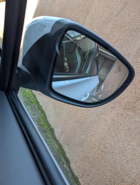 Renault Zoe 52kWh_Intens_R135_Full.eksti_SoH96%_Серт.НОВ | Auto.bg — изображение 13 Renault Zoe 52kWh_Intens_R135_Full.eksti_SoH96%_Серт.НОВ | Auto.bg — изображение 13